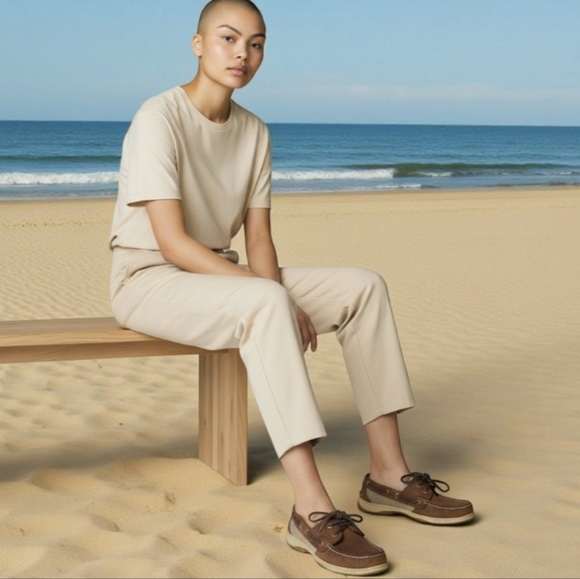 Bjorndal Chesapeake comfy classic brown leather slip on boat shoes. Sz 8 - Picture 1 of 10